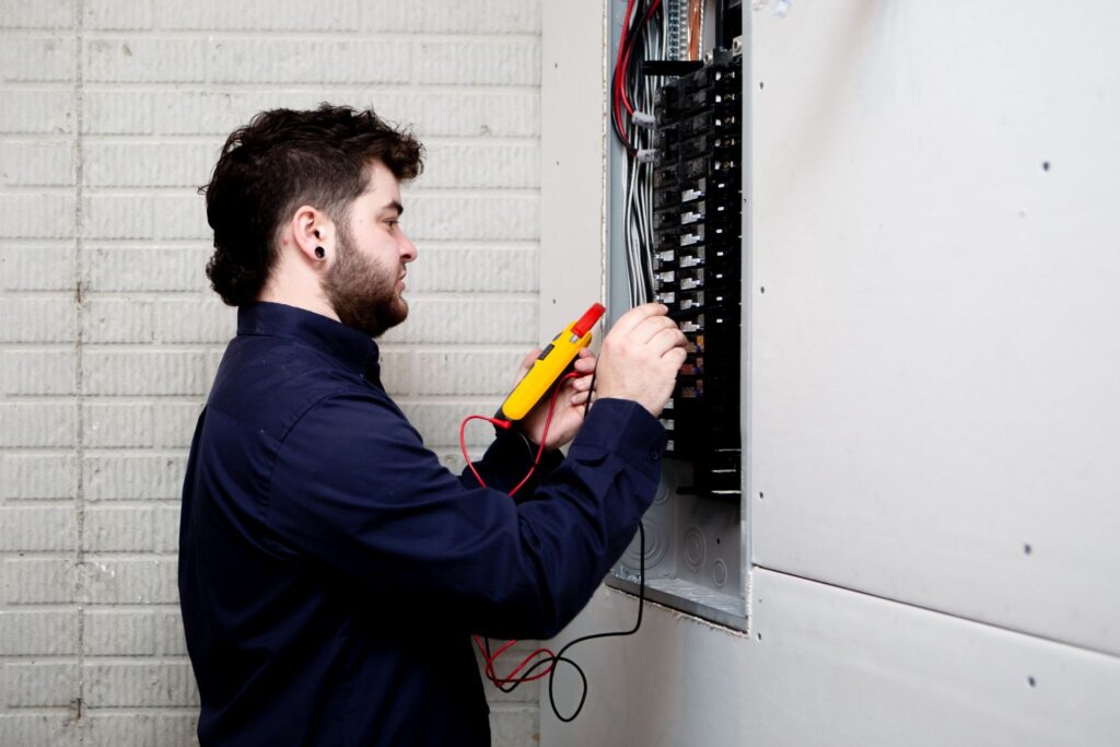 When to replace a tripping breaker